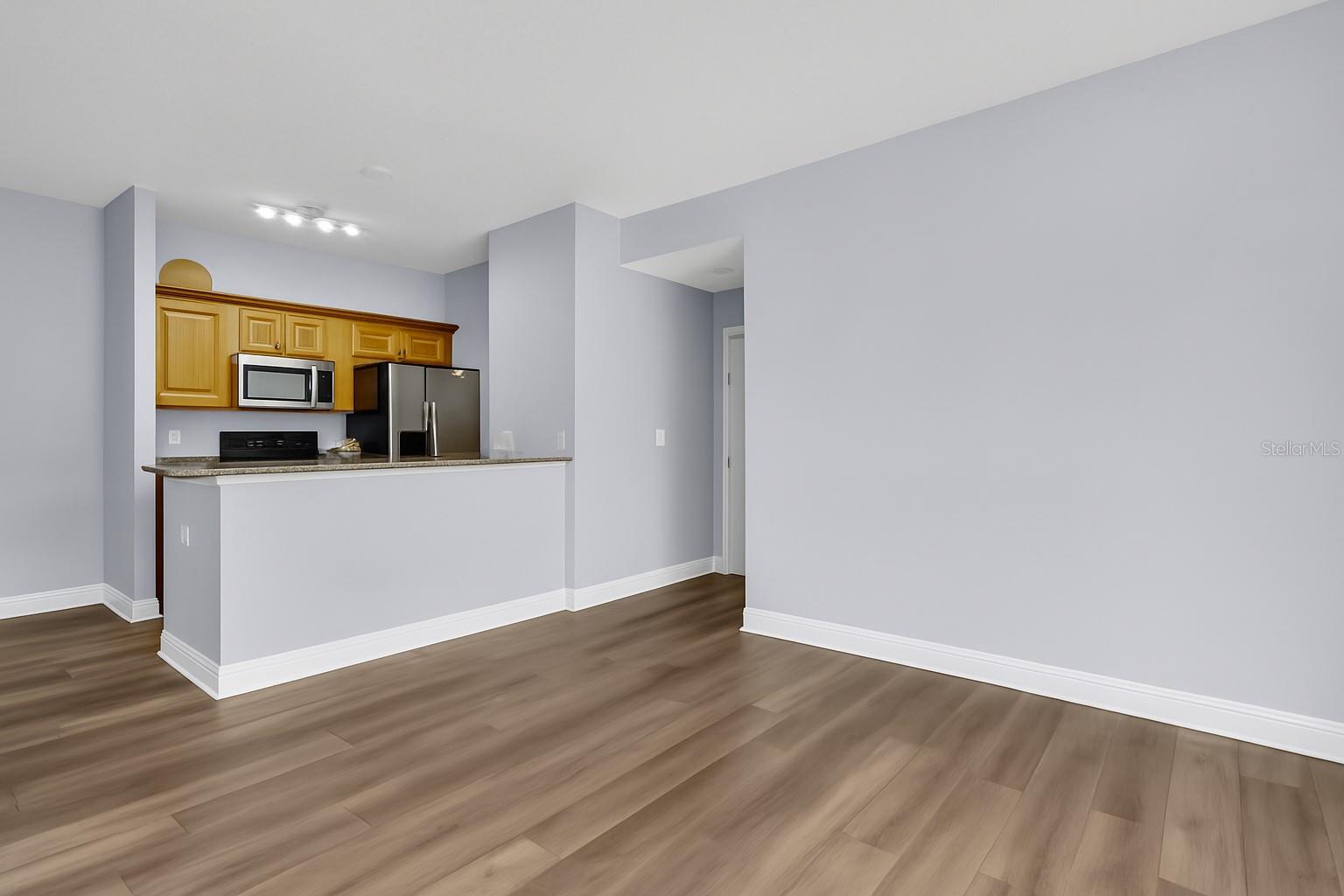 Image 3 of 7 For 10110 Winsford Oak Boulevard 621