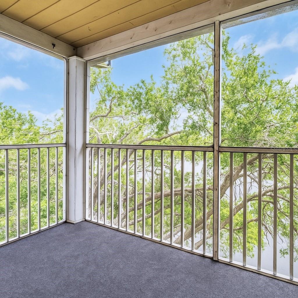 Image 5 of 7 For 10110 Winsford Oak Boulevard 621