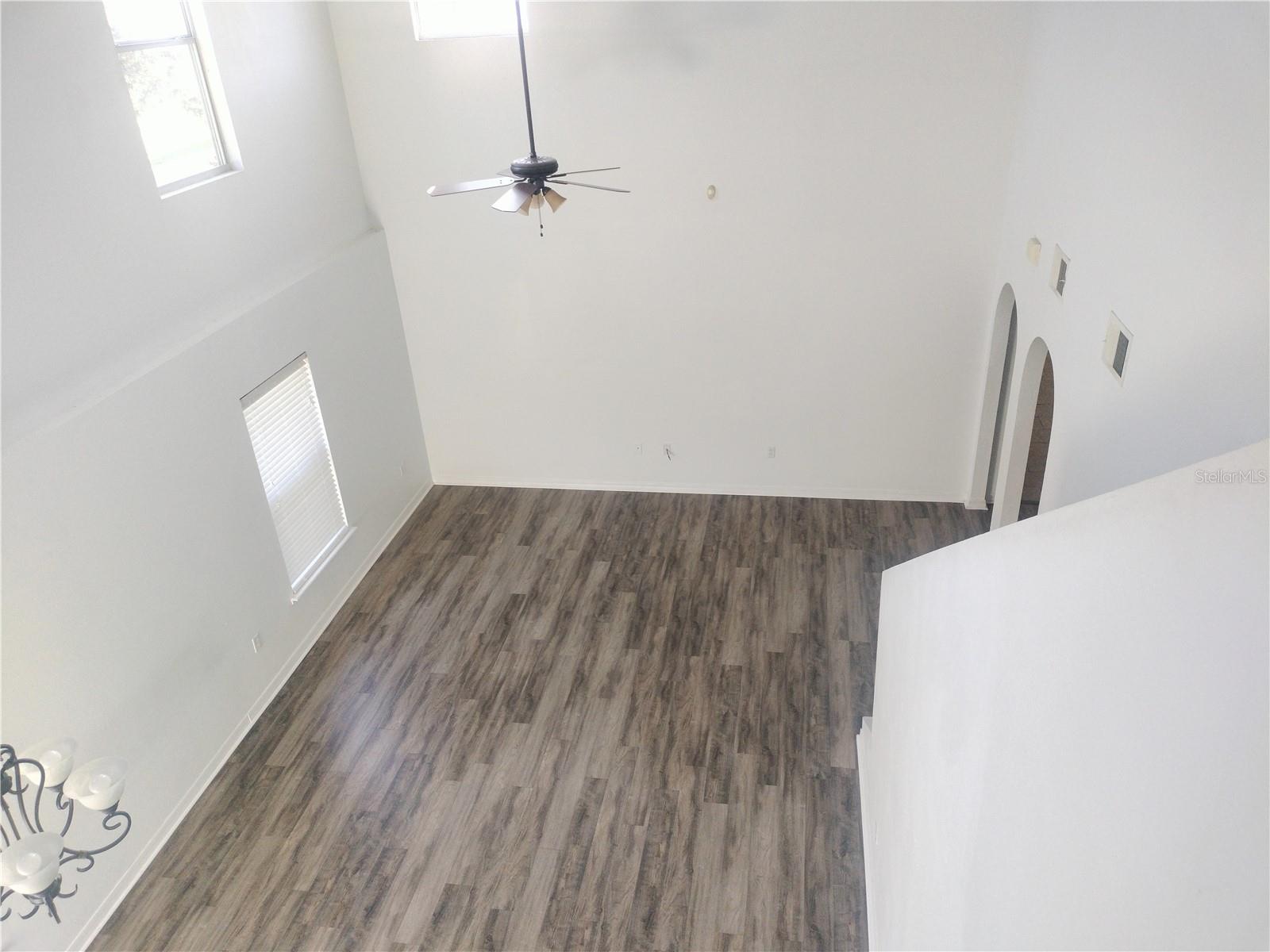 Image 3 of 6 For 1465 Country Chase Drive