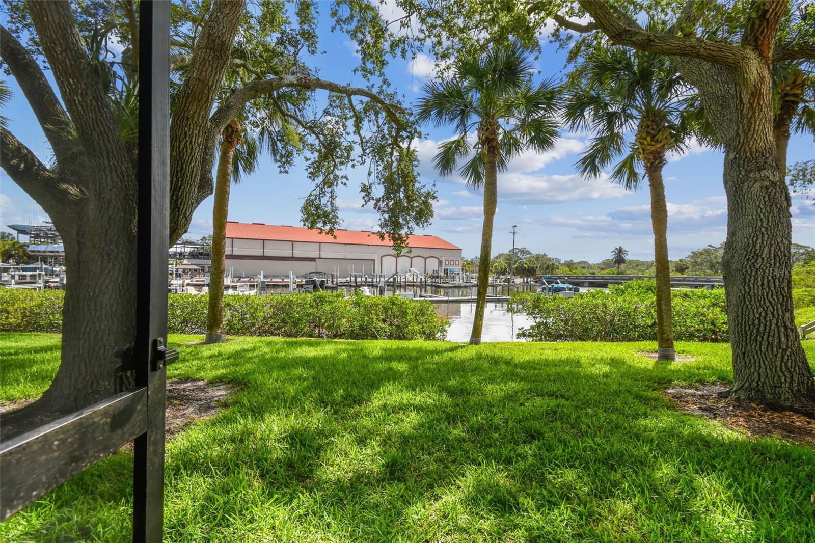 Image 4 of 91 For 2363 Hanover Drive