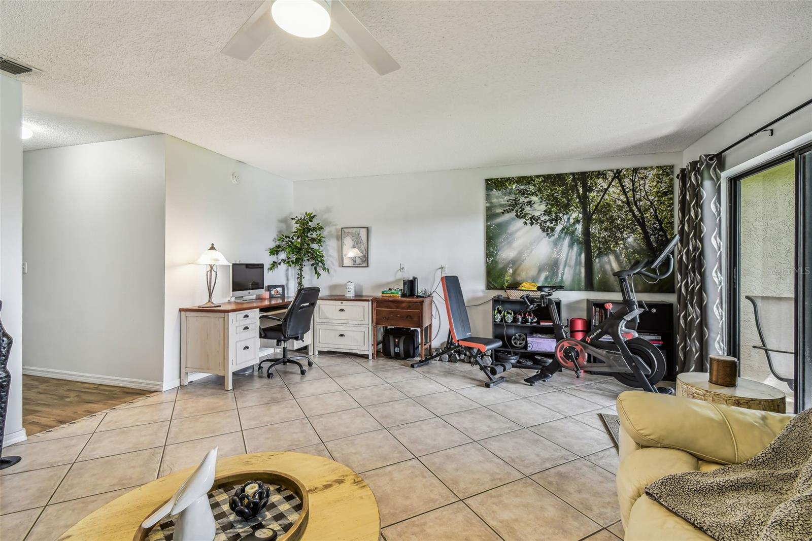 Image 45 of 91 For 2363 Hanover Drive