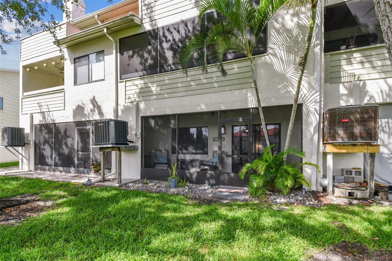 Image 64 of 91 For 2363 Hanover Drive