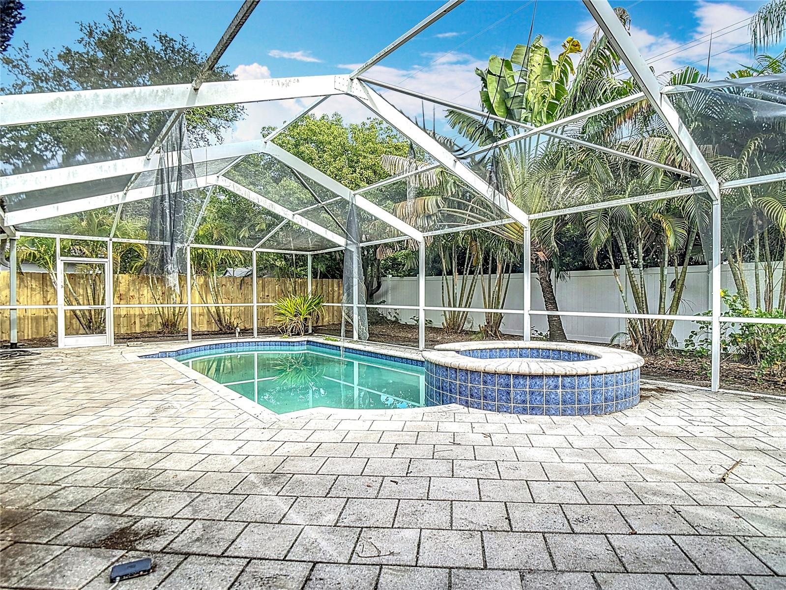 Image 46 of 53 For 4419 El Prado Boulevard