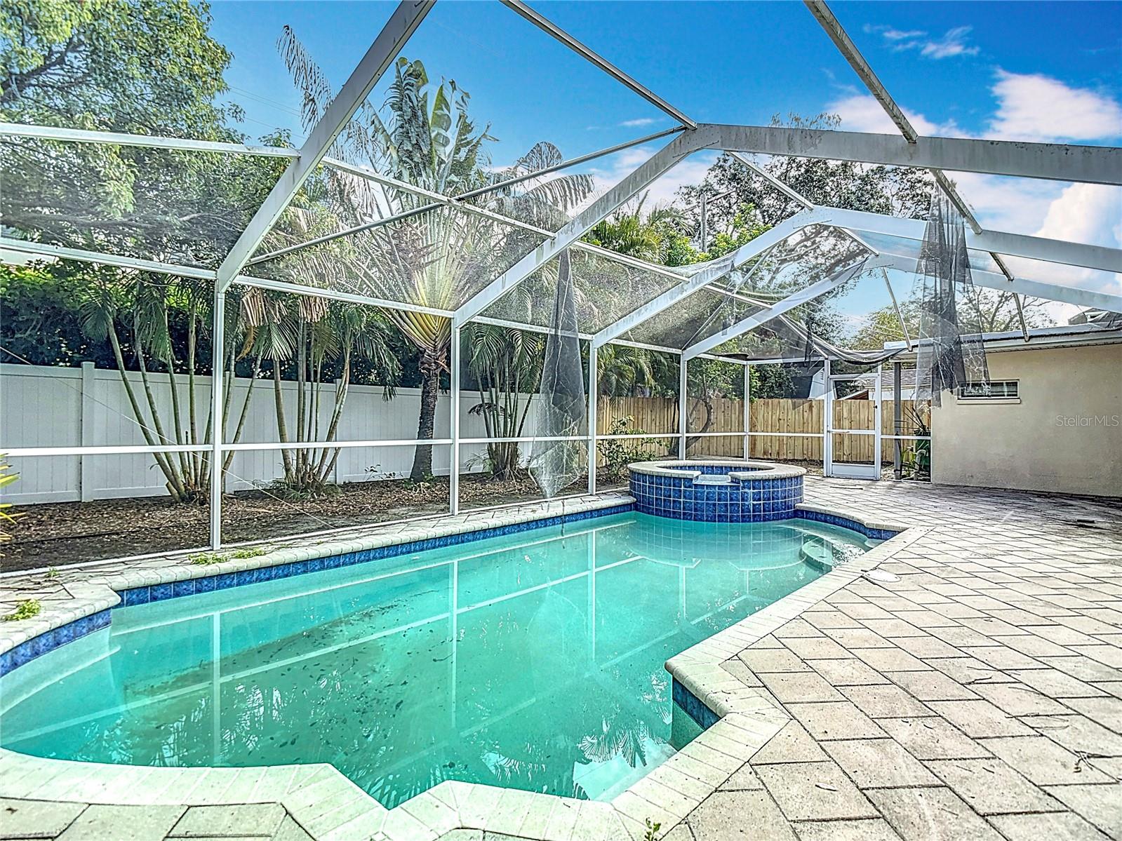 Image 47 of 53 For 4419 El Prado Boulevard