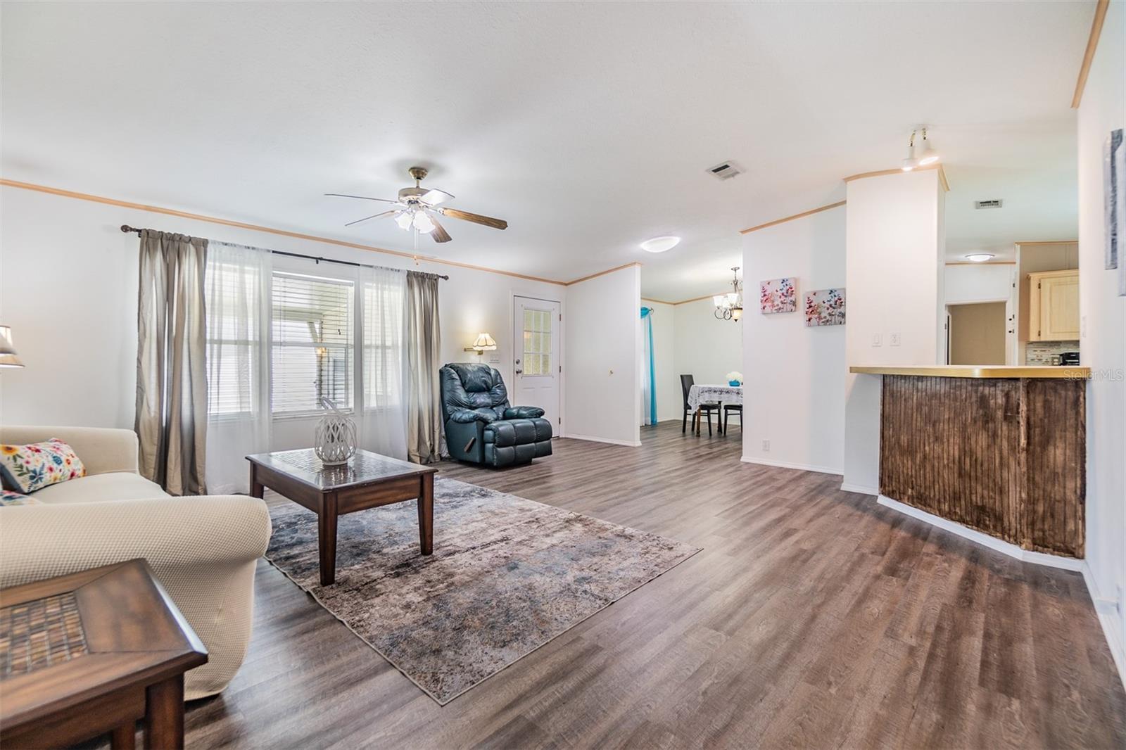 Image 11 of 70 For 36731 Tara Avenue