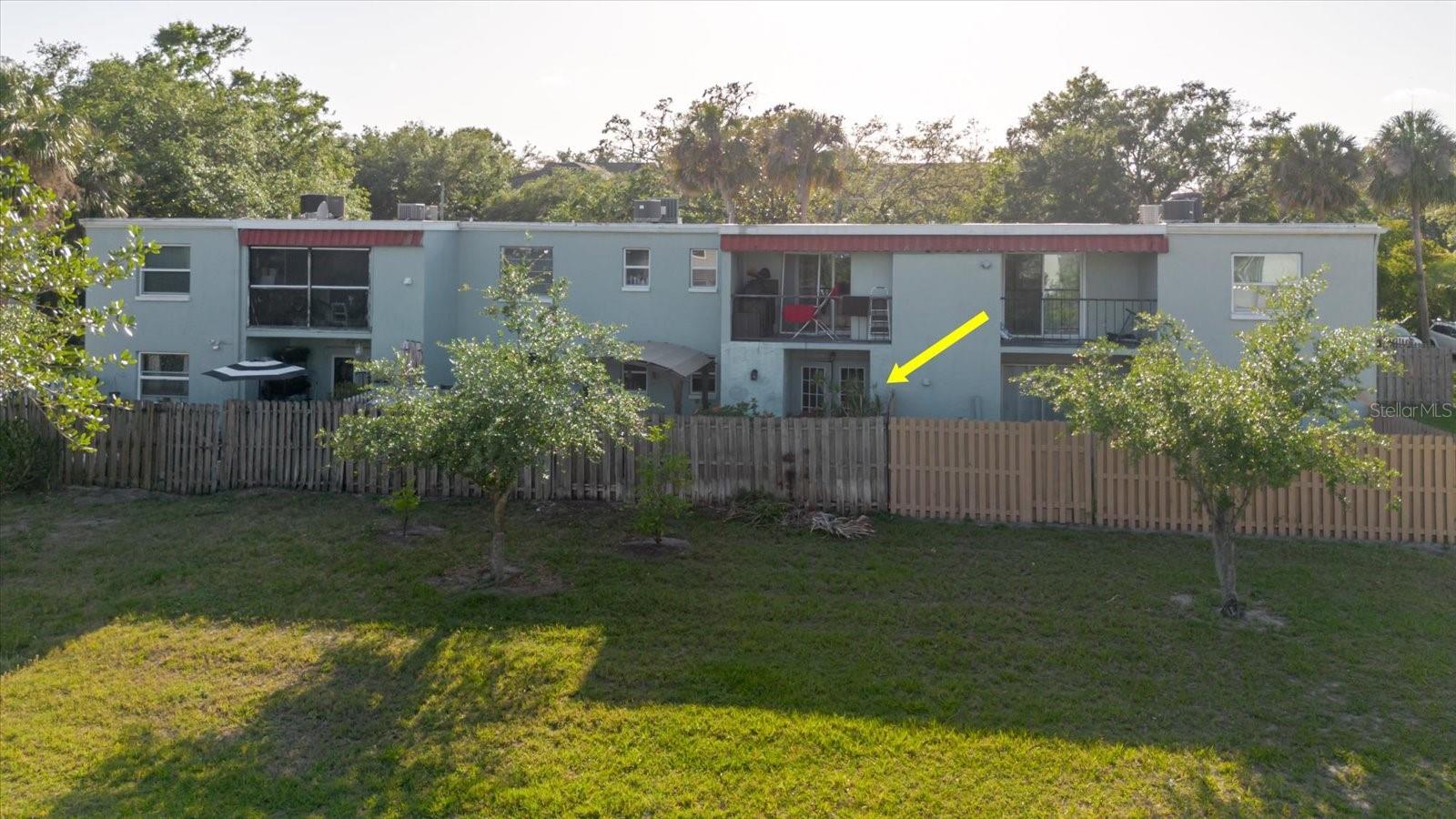 Image 40 of 53 For 14419 Americana Cir  103