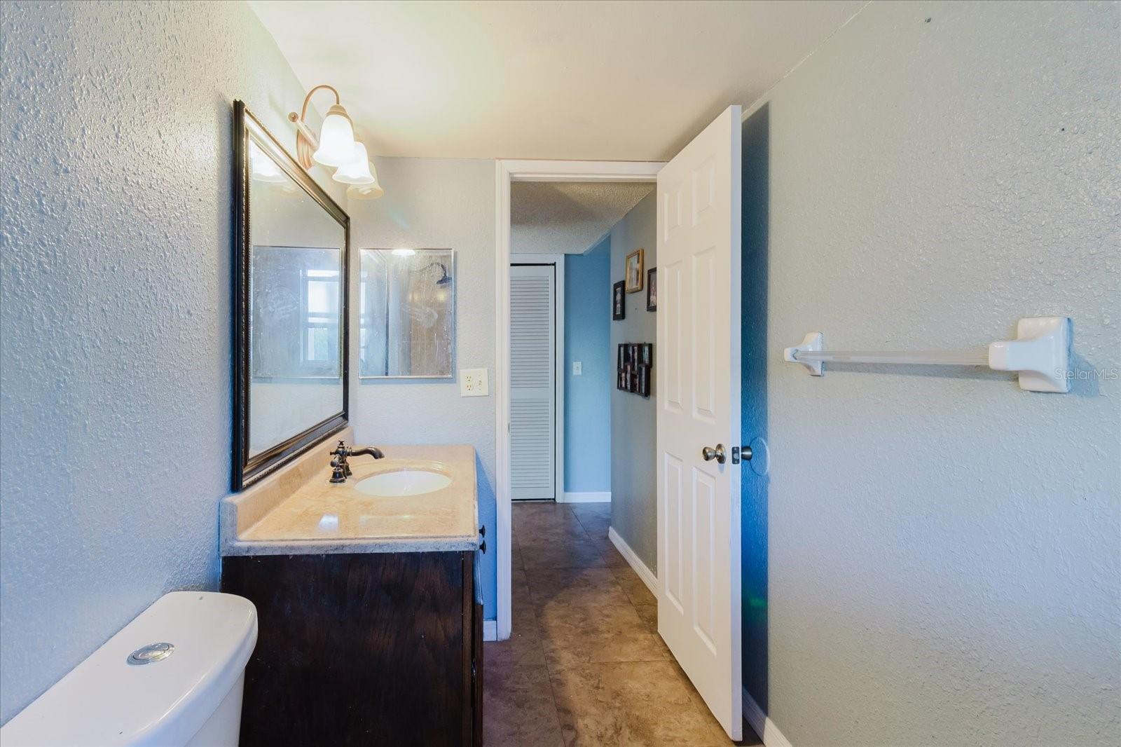 Image 52 of 53 For 14419 Americana Cir  103