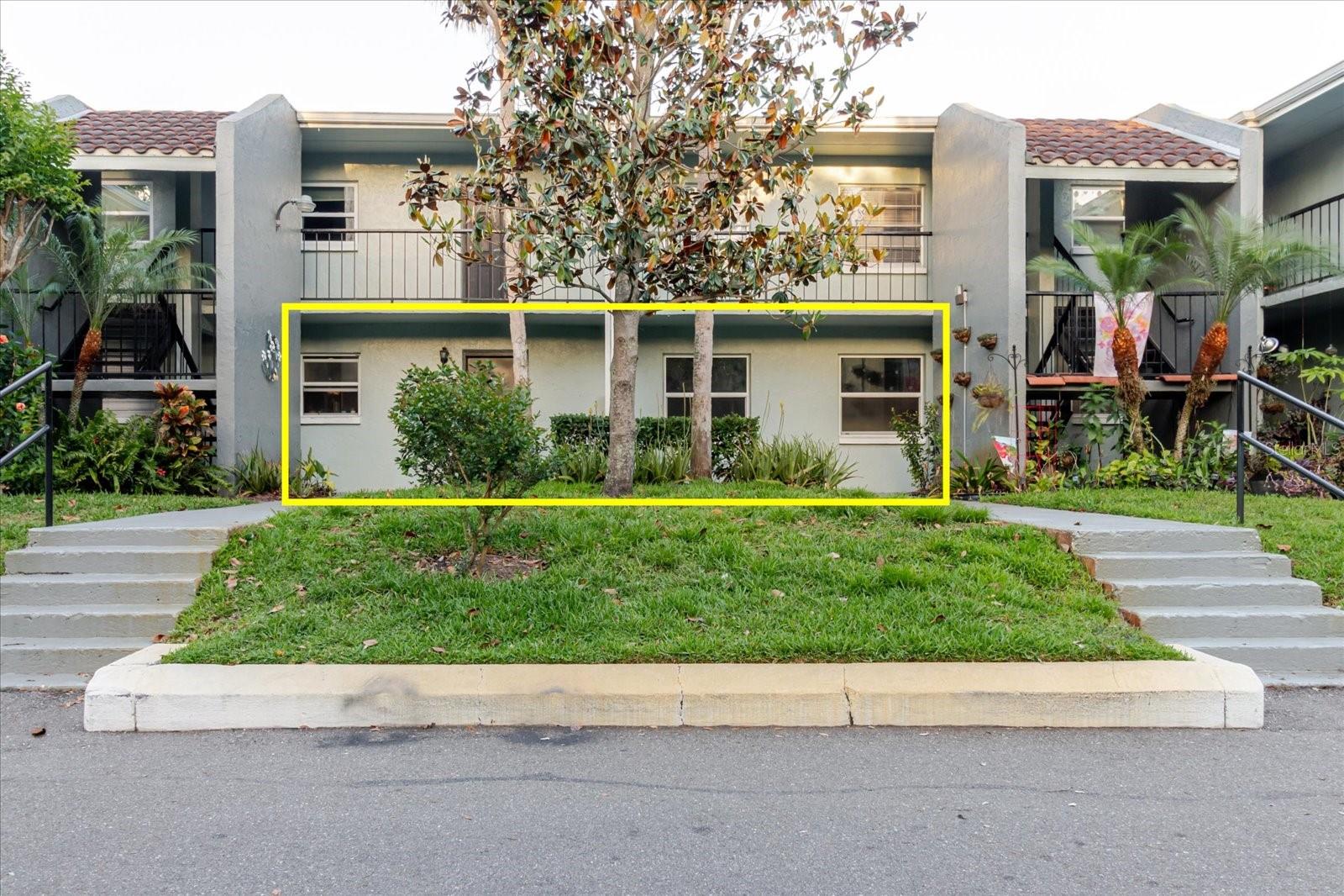 Image 6 of 53 For 14419 Americana Cir  103