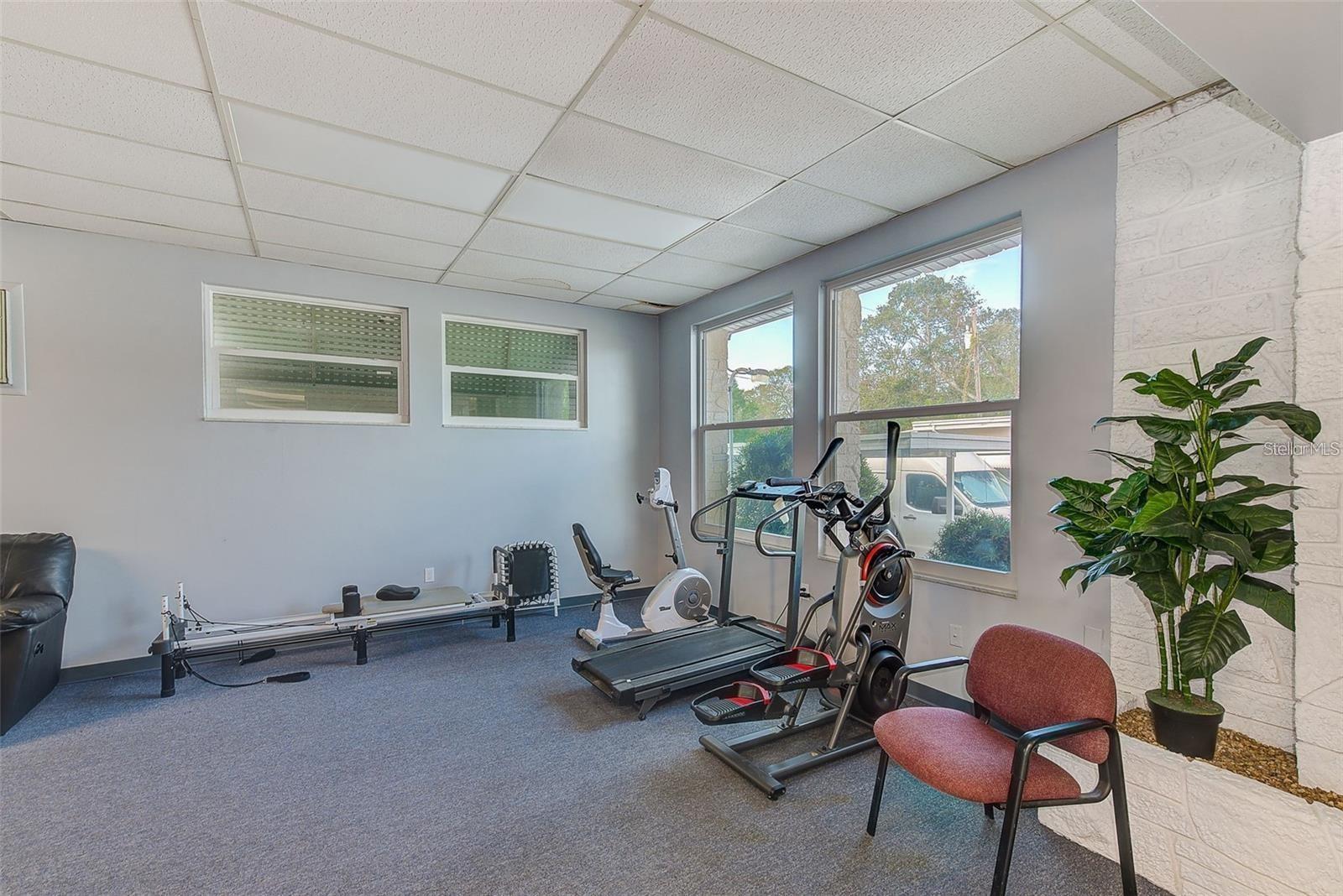Image 19 of 19 For 250 Rosery Road Nw 228