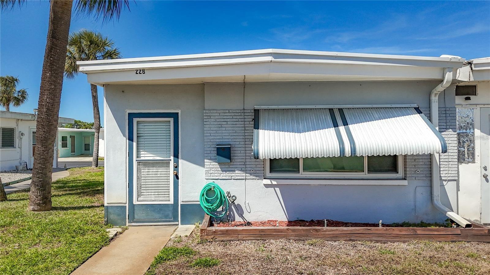 Image 2 of 19 For 250 Rosery Road Nw 228