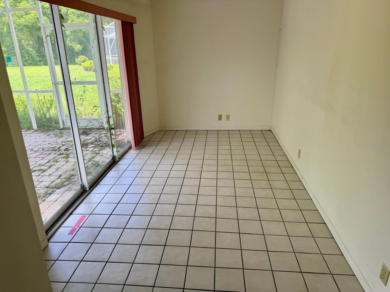 Image 11 of 19 For 8635 Braxton Drive