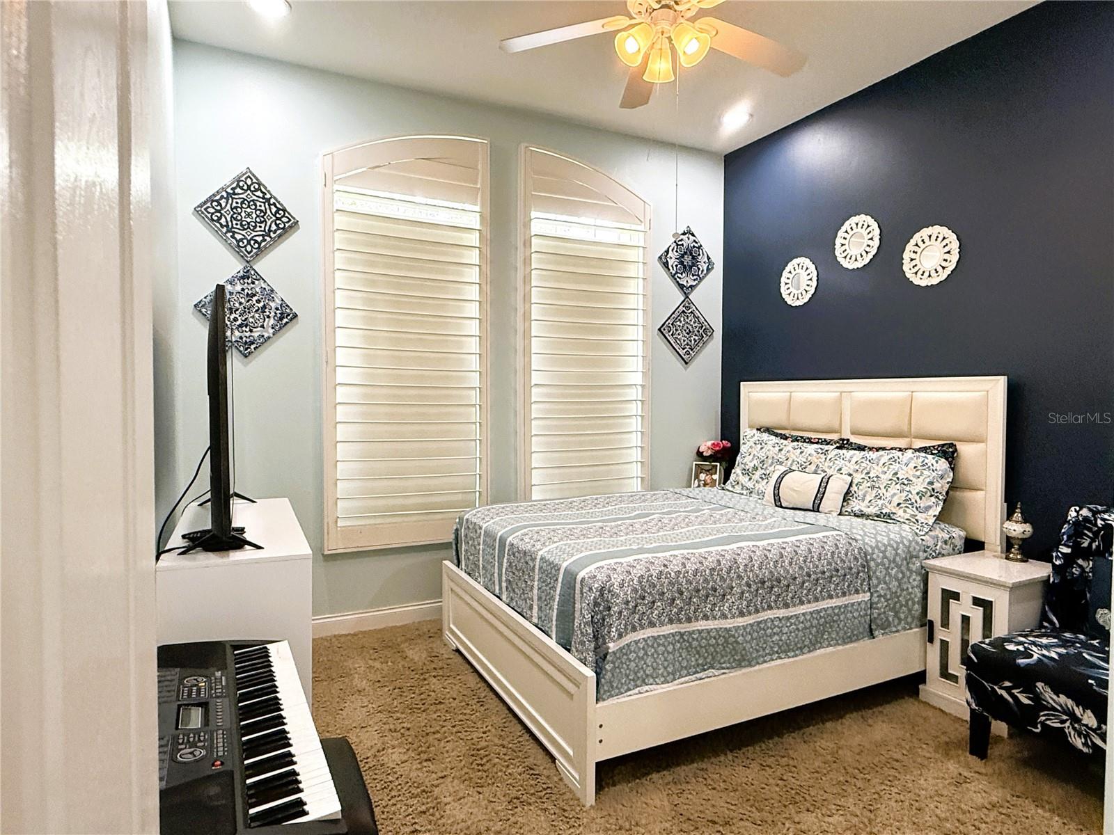 Image 25 of 35 For 14620 Chatsworth Manor Circle