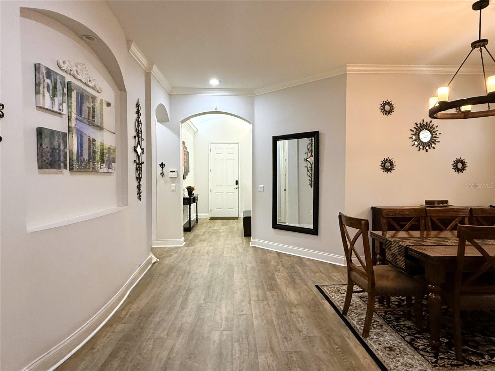 Image 3 of 35 For 14620 Chatsworth Manor Circle
