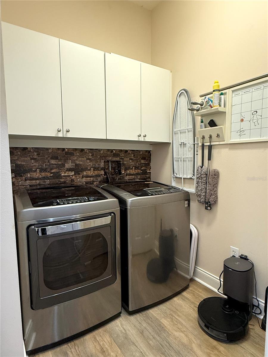 Image 30 of 35 For 14620 Chatsworth Manor Circle