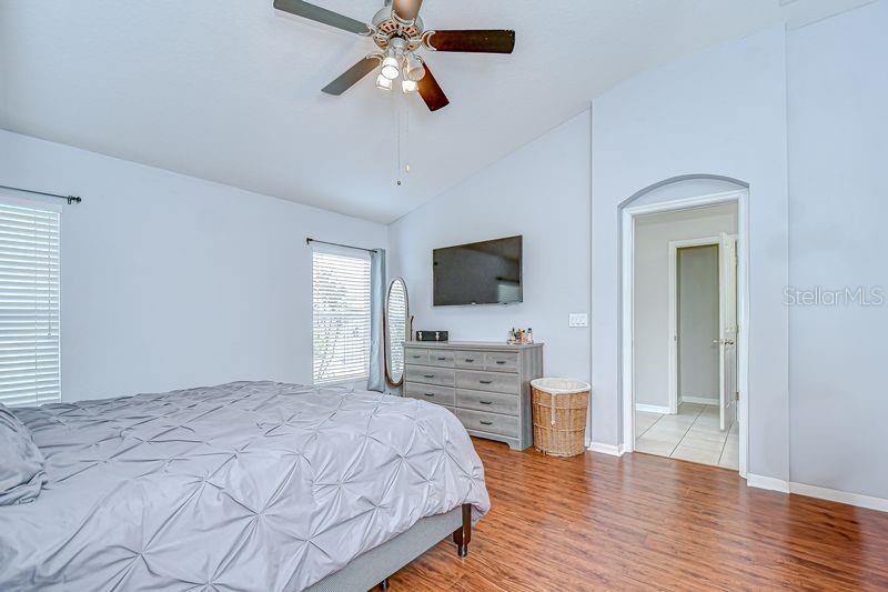 Listing photo id 25 for 31349 Philmar Lane