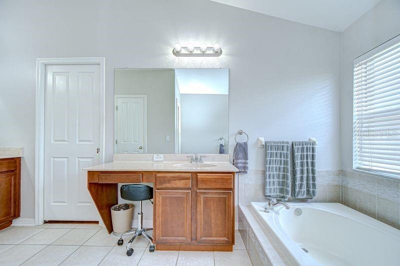 Listing photo id 27 for 31349 Philmar Lane