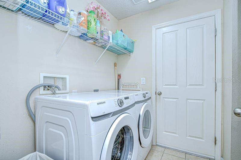 Listing photo id 35 for 31349 Philmar Lane