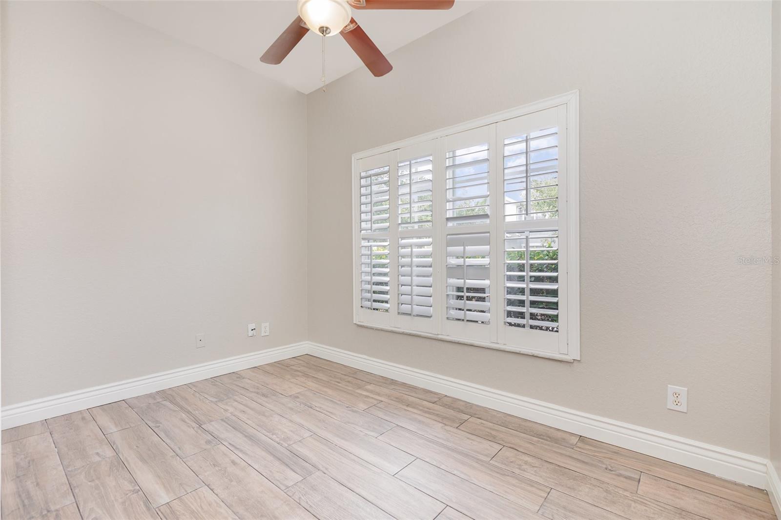 Image 16 of 23 For 10966 Winter Crest Drive
