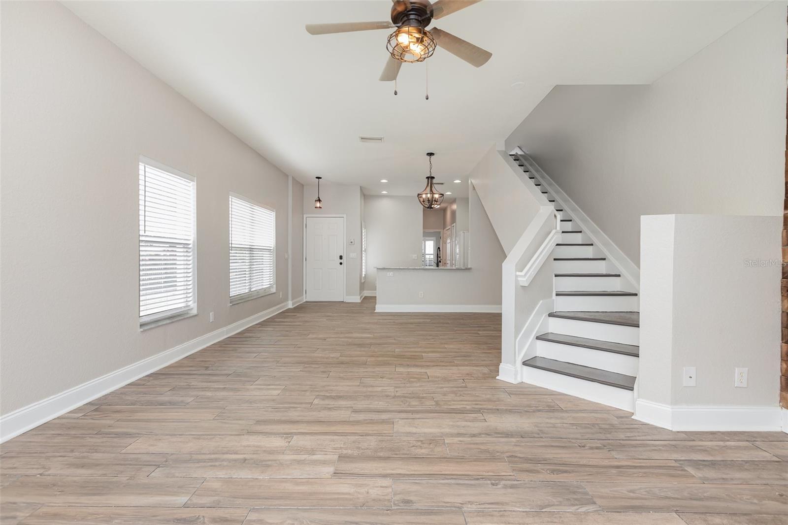 Image 6 of 23 For 10966 Winter Crest Drive