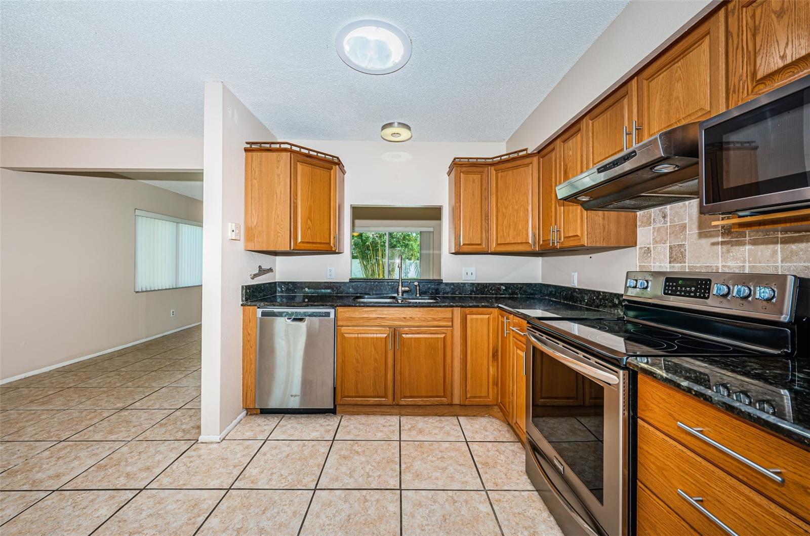 Image 11 of 39 For 2020 58th Way N