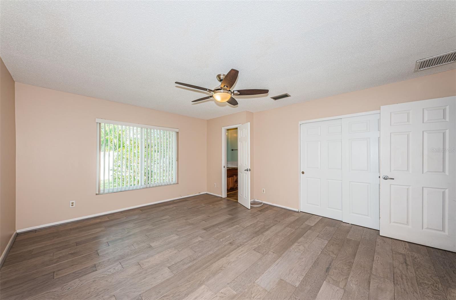 Image 17 of 39 For 2020 58th Way N