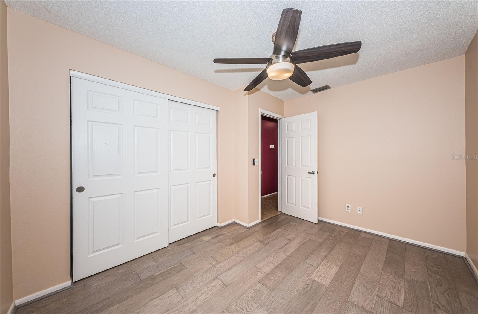 Image 23 of 39 For 2020 58th Way N