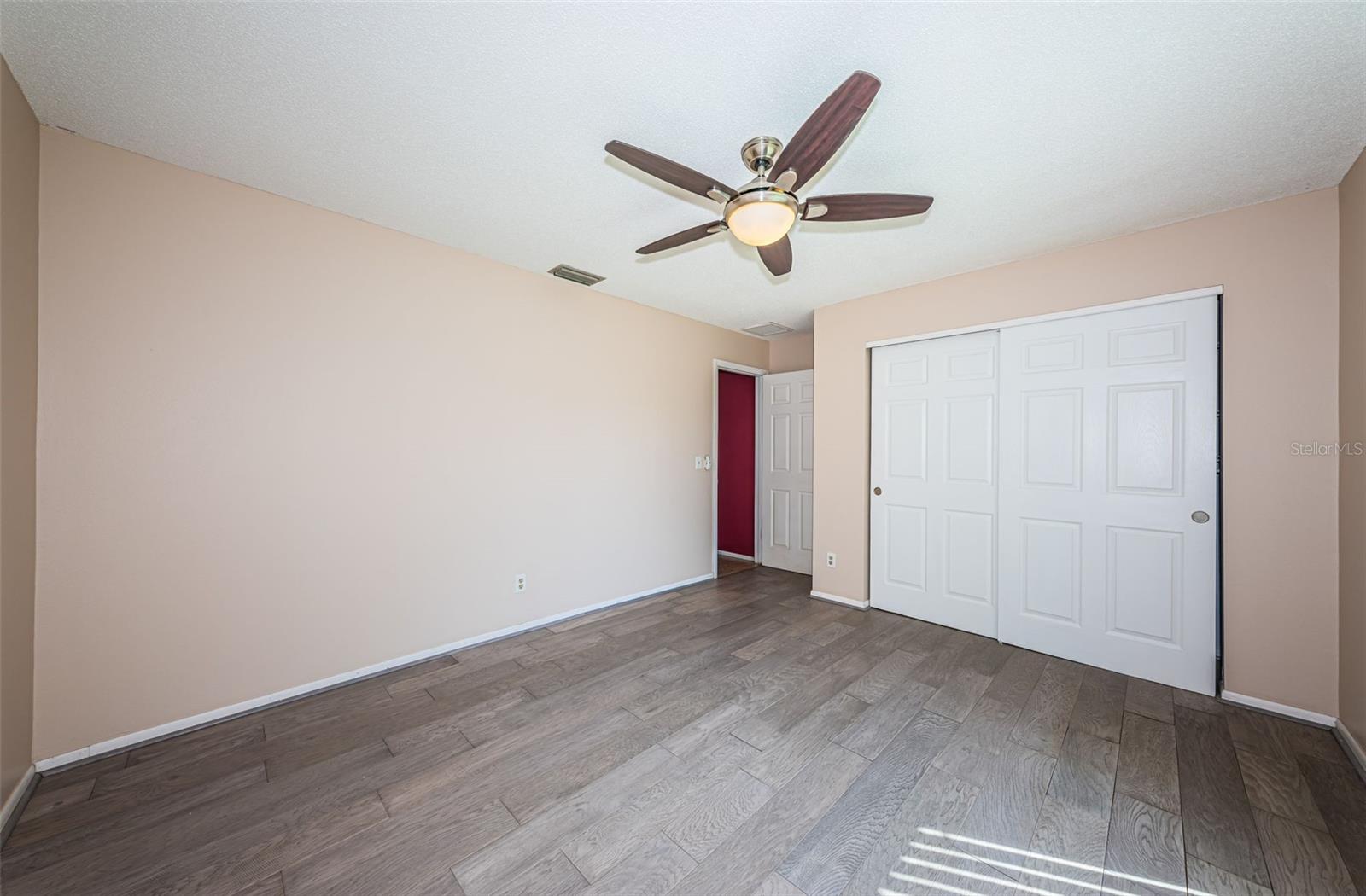 Image 26 of 39 For 2020 58th Way N