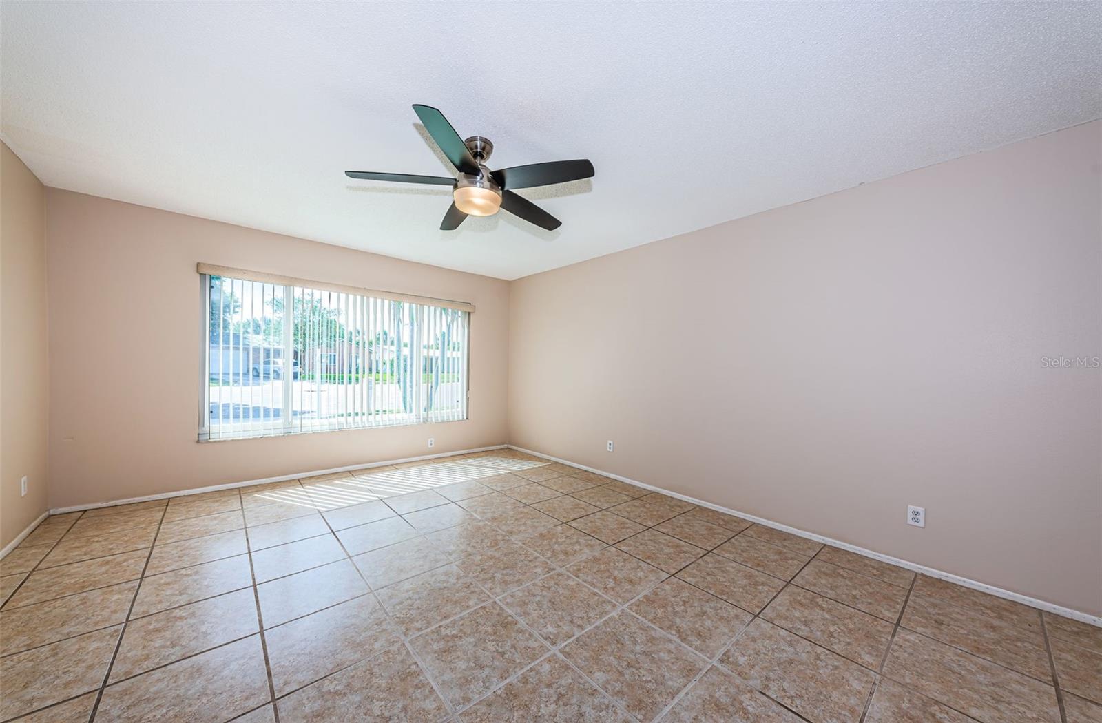 Image 3 of 39 For 2020 58th Way N