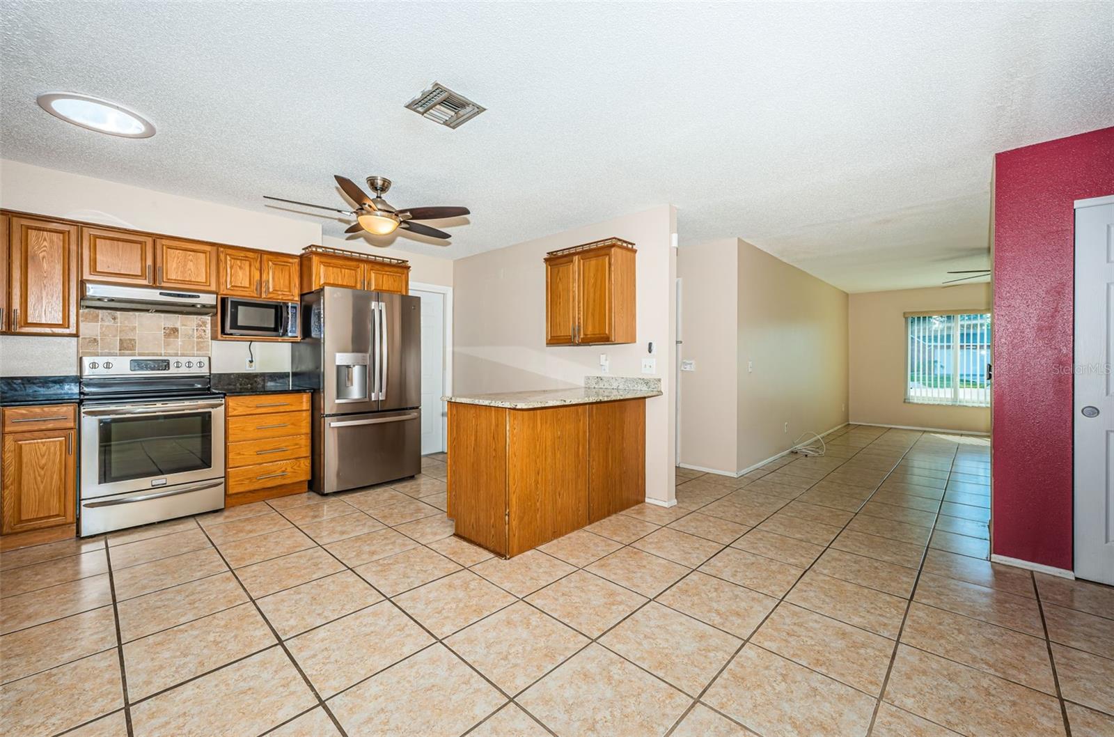 Image 7 of 39 For 2020 58th Way N
