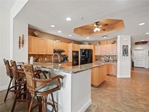 Image 10 of 23 For 17735 Gulf Boulevard 204