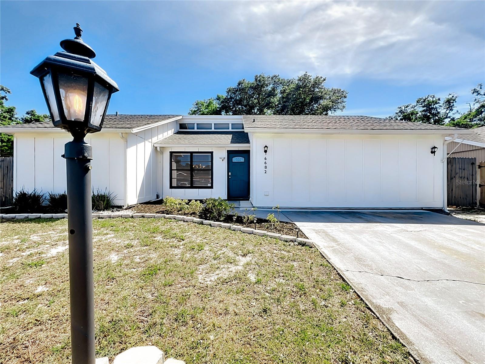 Details for 6682 Mauna Loa Boulevard, SARASOTA, FL 34241
