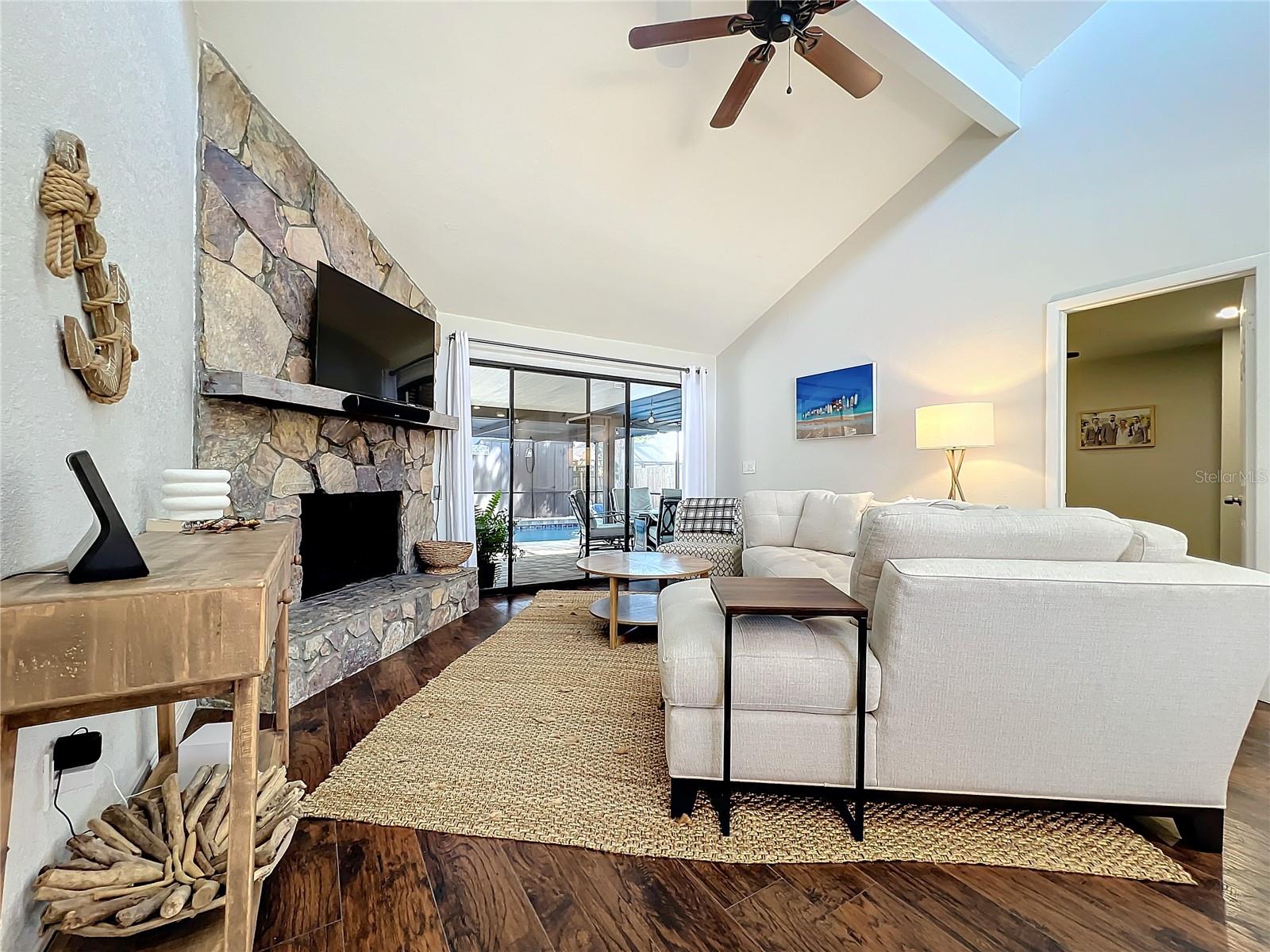 Image 8 of 59 For 6682 Mauna Loa Boulevard