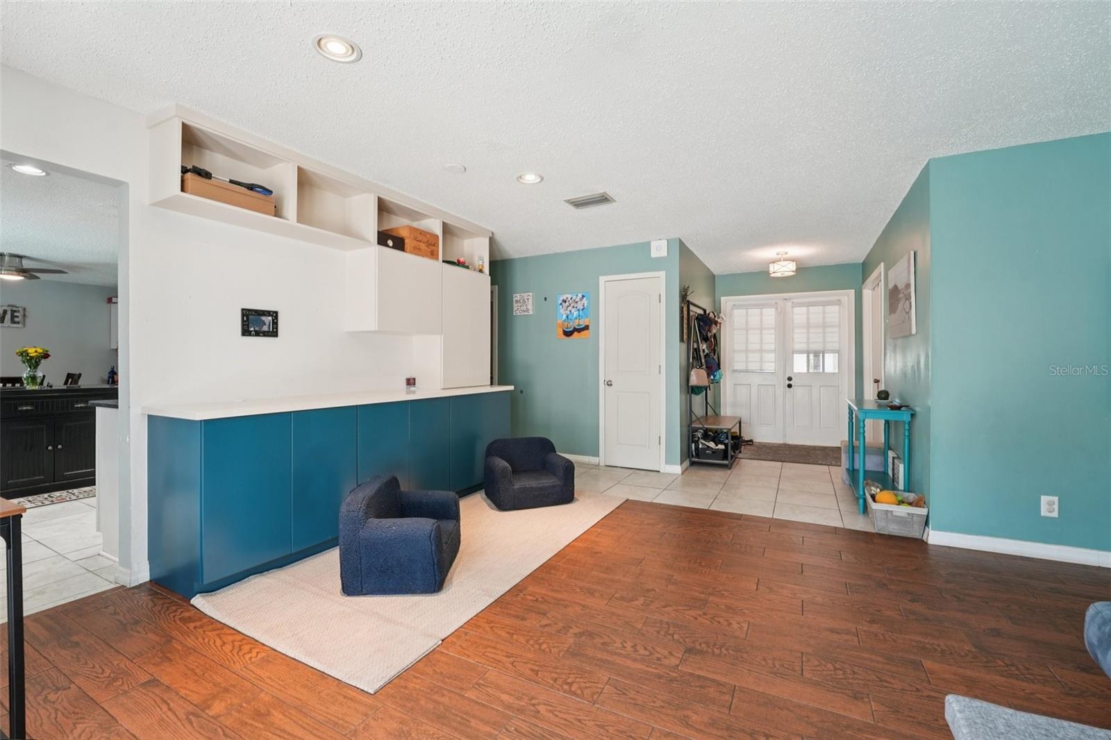 Image 9 of 32 For 2714 Witley Avenue