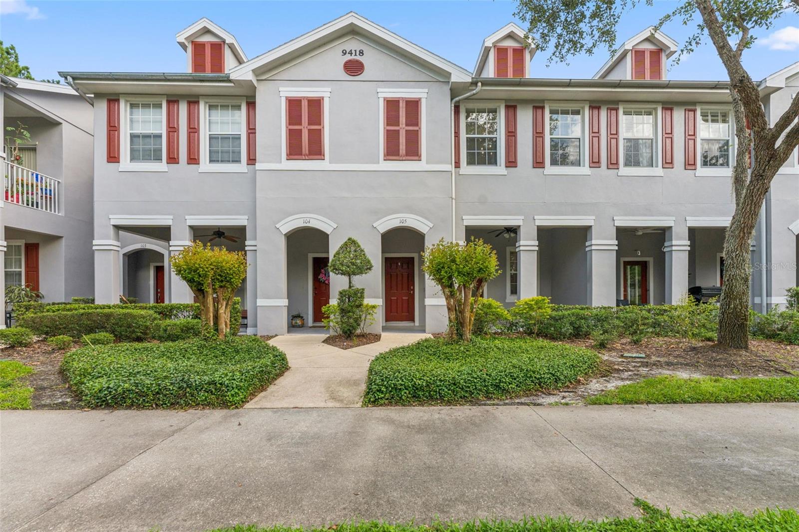 Listing photo id 1 for 9418 Park Village Drive 105