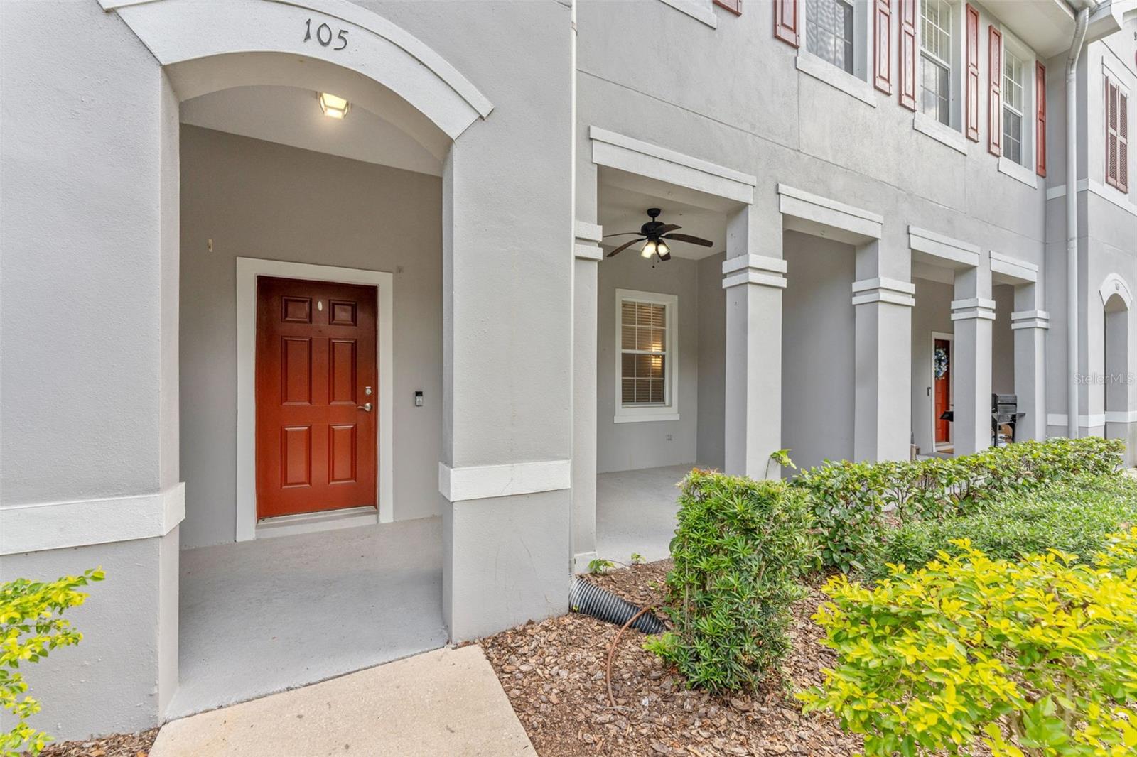 Listing photo id 2 for 9418 Park Village Drive 105