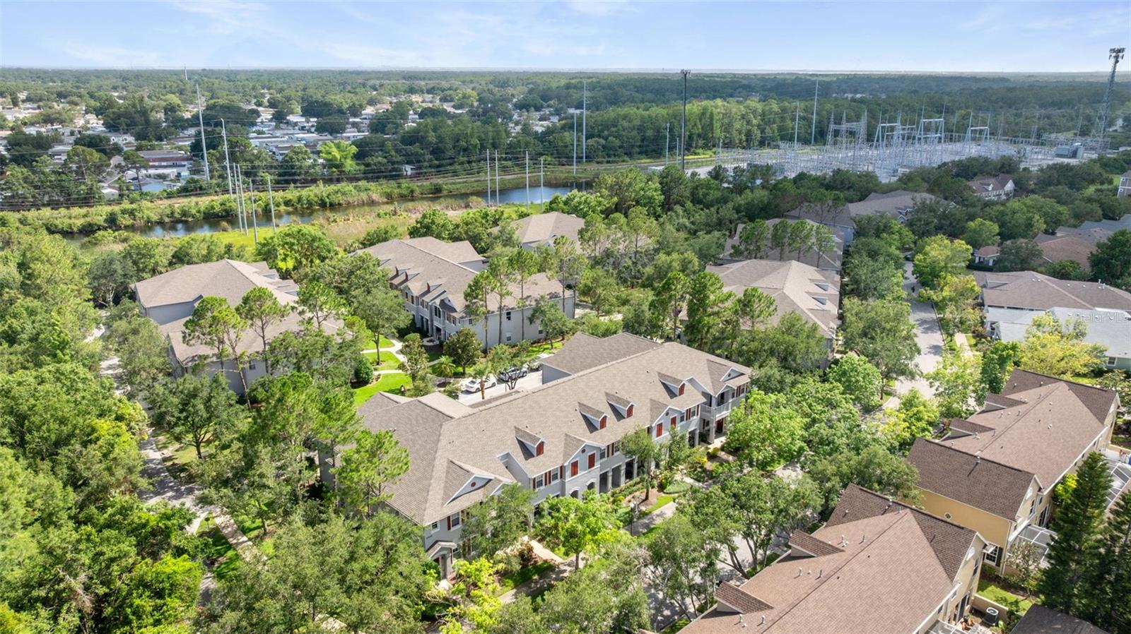Listing photo id 6 for 9418 Park Village Drive 105