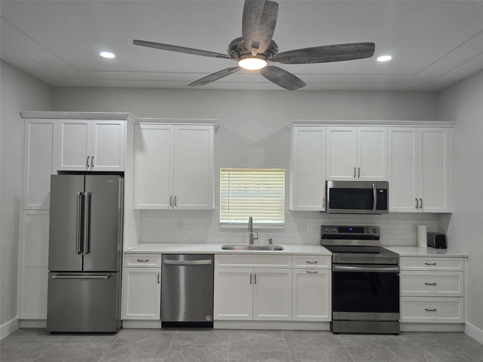 Image 3 of 16 For 1600 Sunset Lane