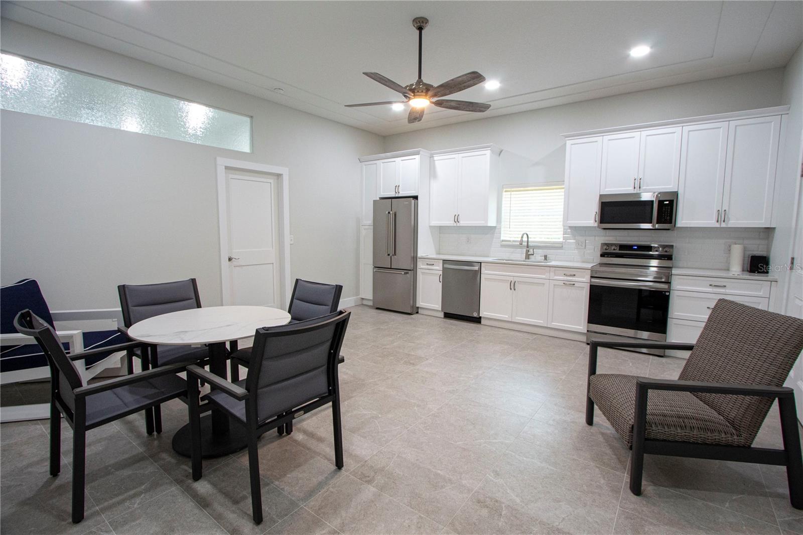 Image 4 of 16 For 1600 Sunset Lane