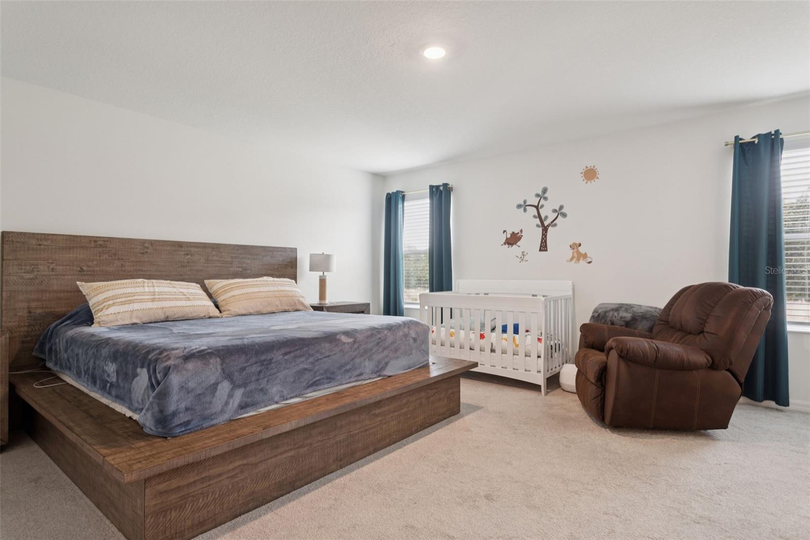 Image 16 of 29 For 37402 Yukon Drive