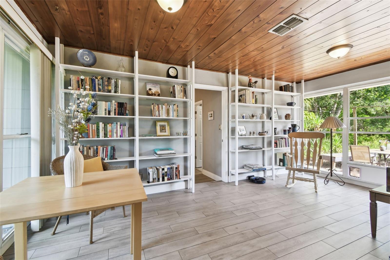 Image 18 of 54 For 7219 4th Avenue N