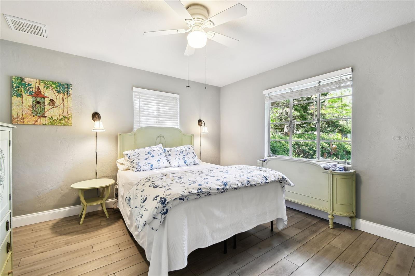 Image 31 of 54 For 7219 4th Avenue N