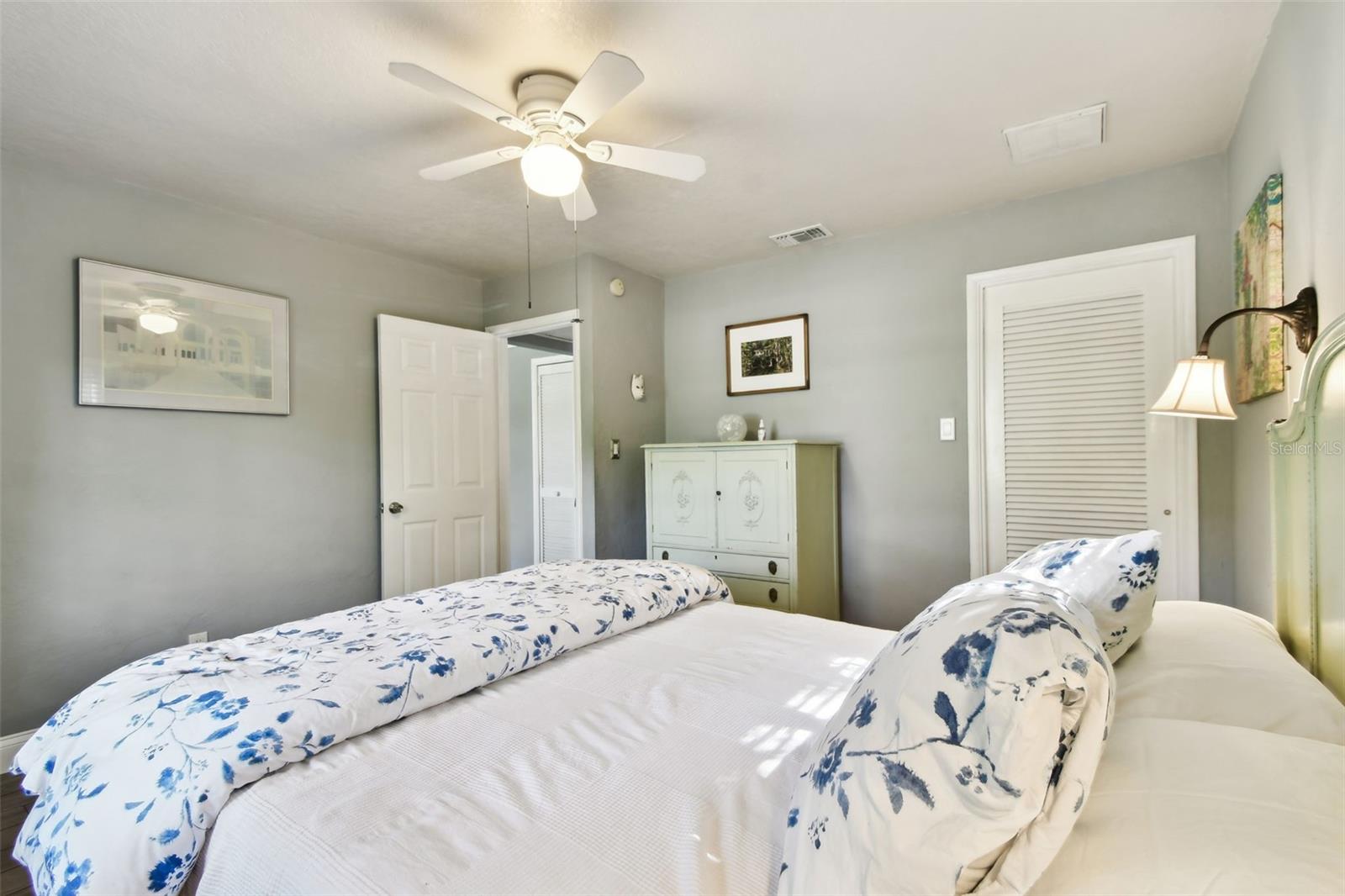 Image 33 of 54 For 7219 4th Avenue N