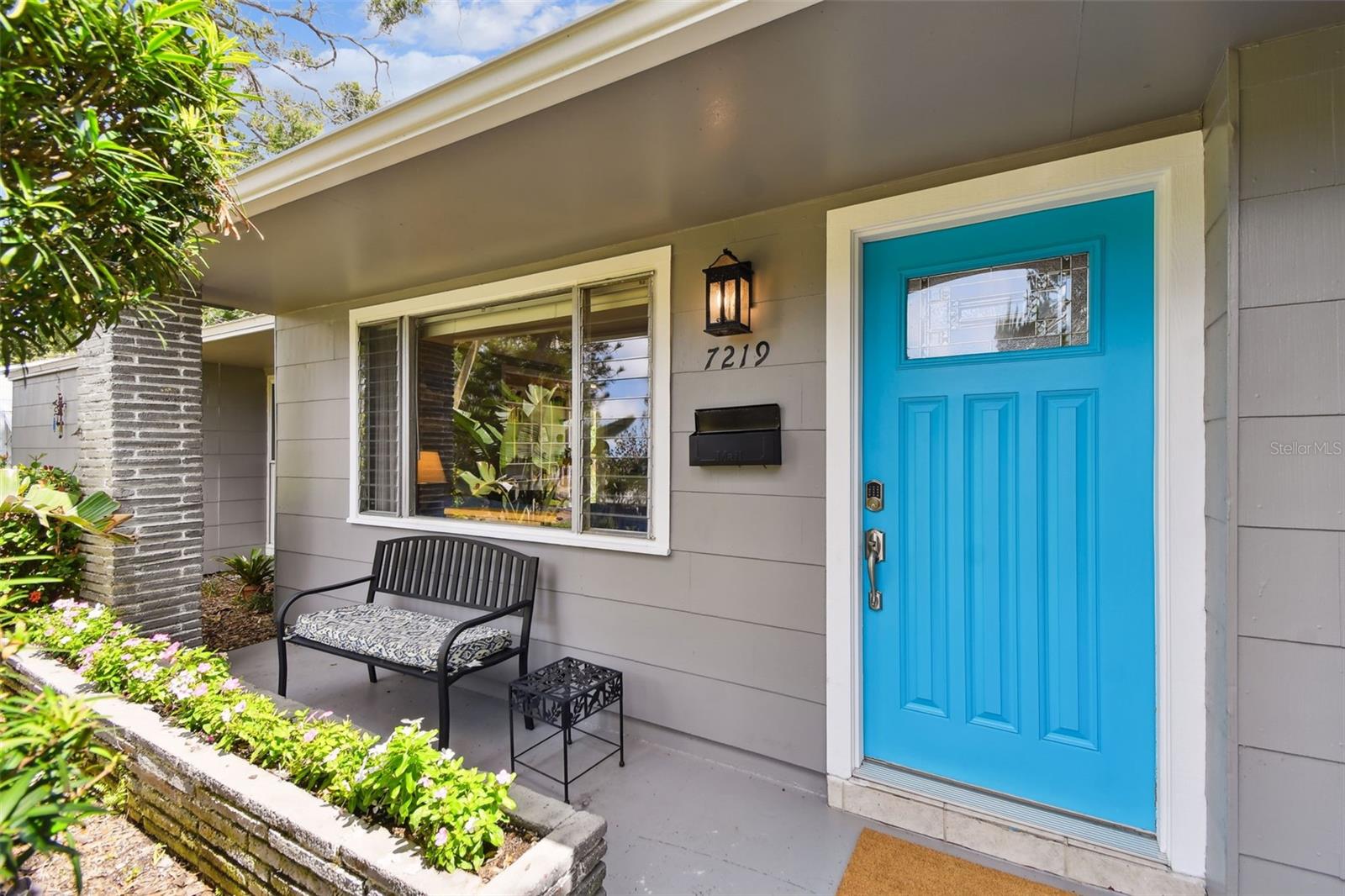 Image 5 of 54 For 7219 4th Avenue N
