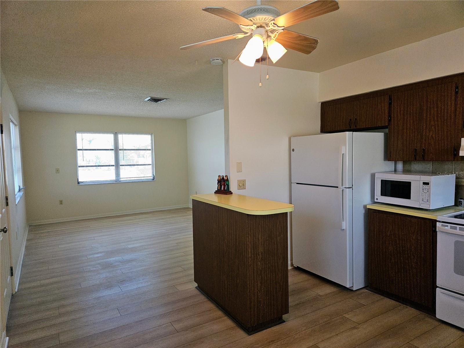 Image 7 of 20 For 360 137th Avenue Circle 360