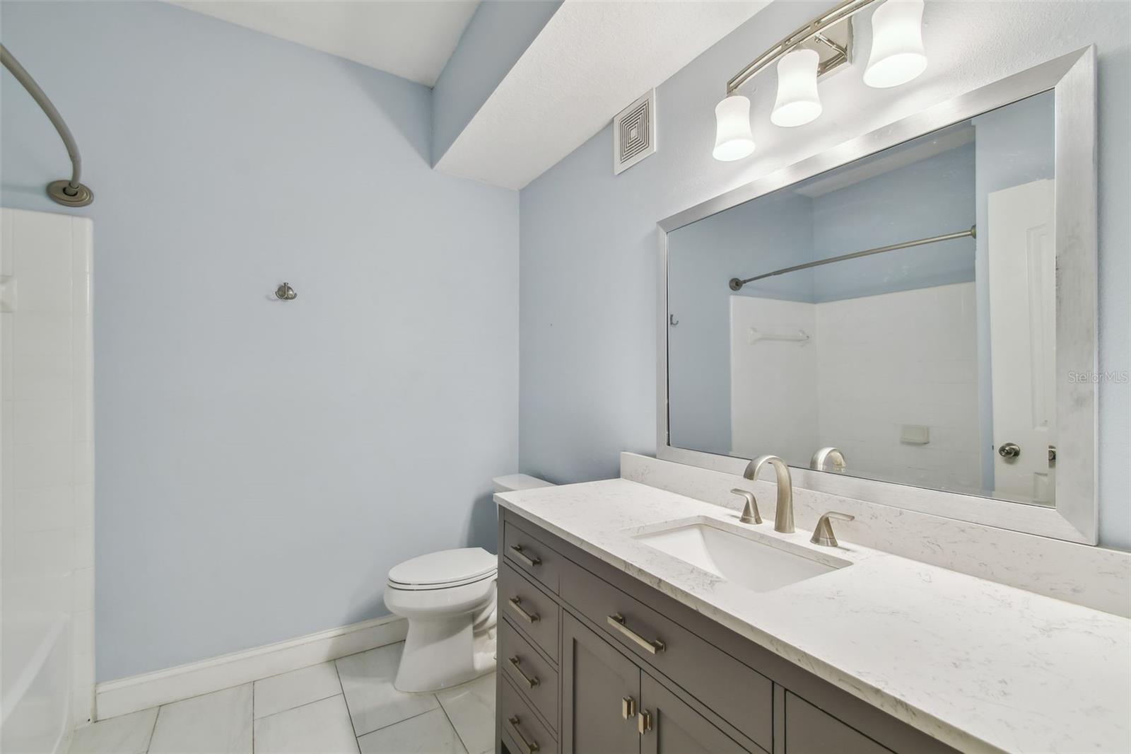 Image 22 of 58 For 4207 Dale Mabry Highway 2105