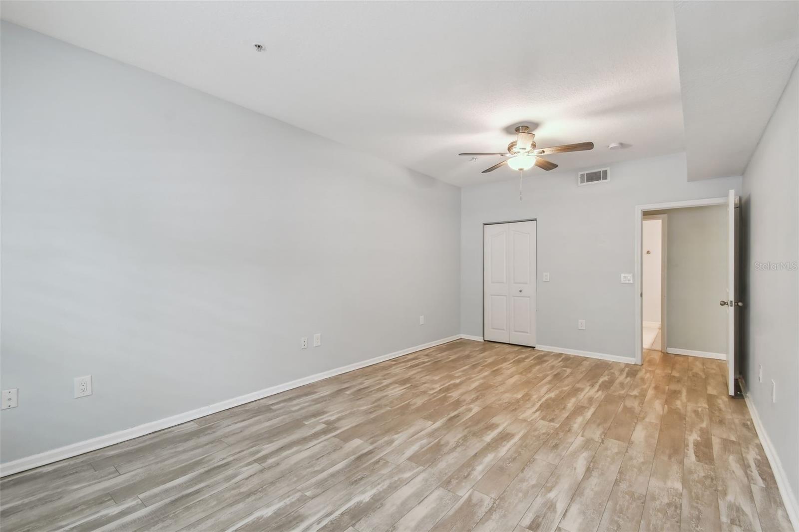 Image 29 of 58 For 4207 Dale Mabry Highway 2105