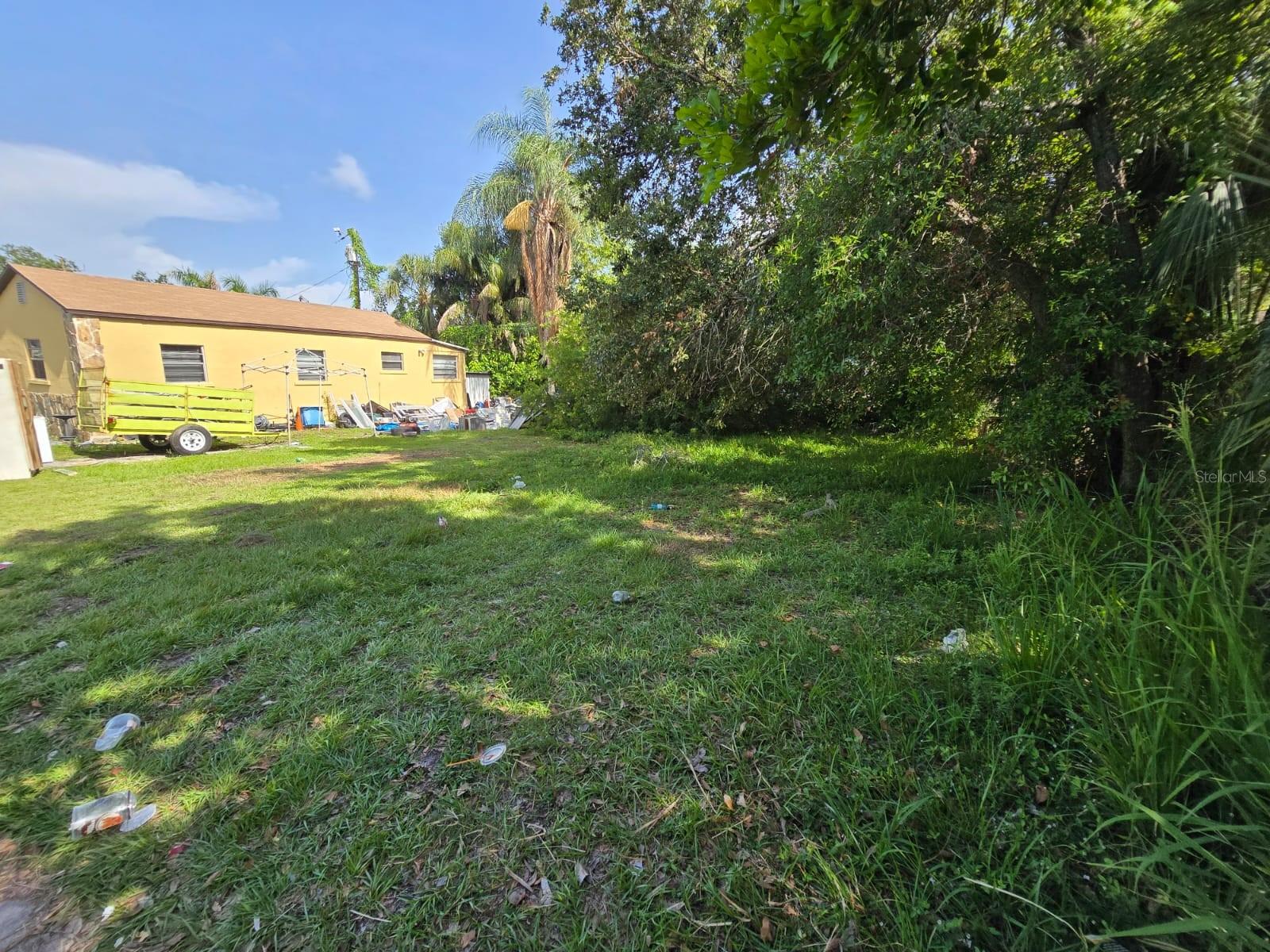 Image 9 of 21 For Paris Avenue S