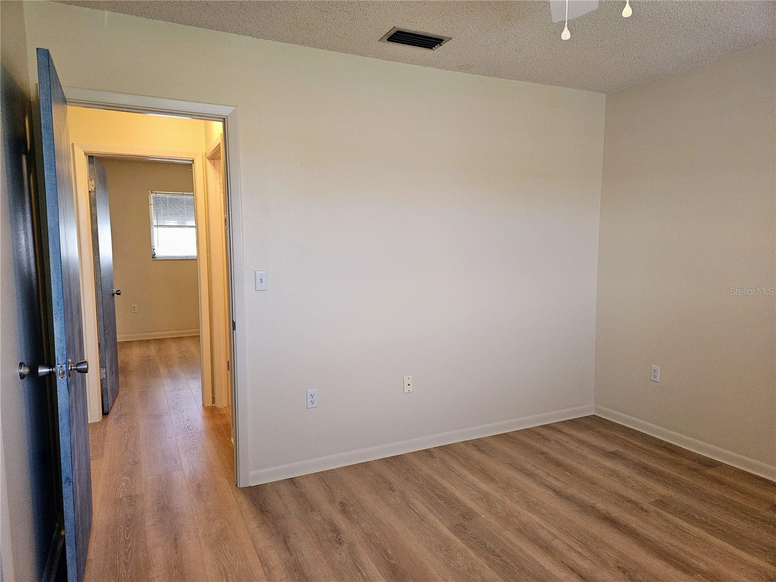 Image 14 of 25 For 380 137th Avenue Circle 380