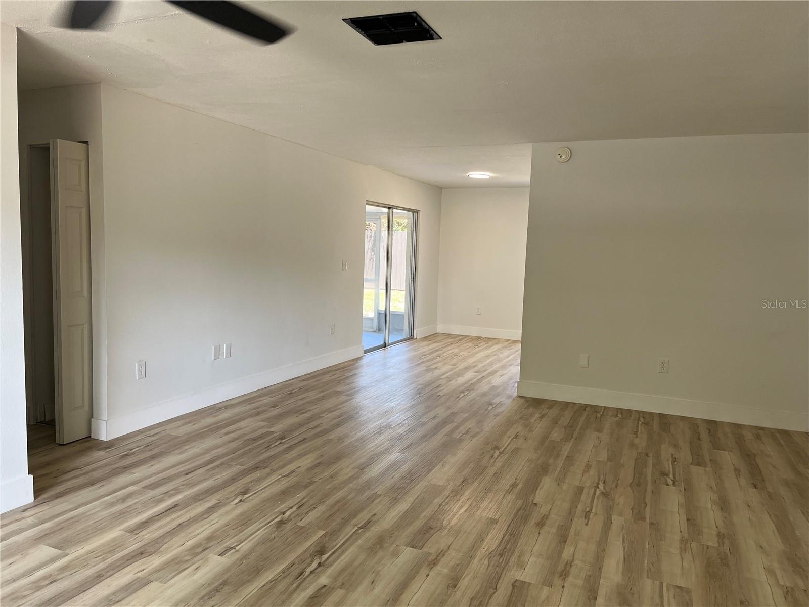 Image 15 of 44 For 5123 Brookside Lane