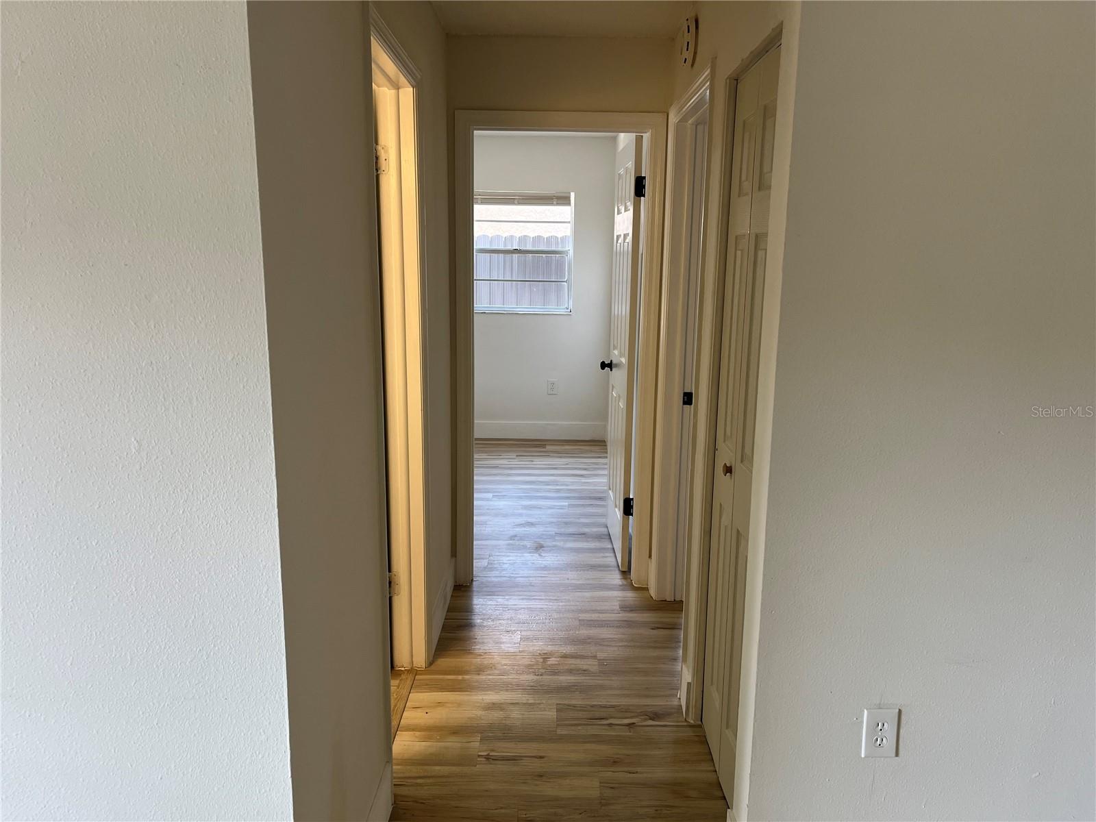Image 21 of 44 For 5123 Brookside Lane